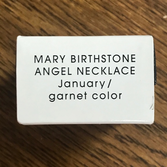 NWT AVON Mary Birthstone Angel 😇 Necklace January - Picture 5 of 6
